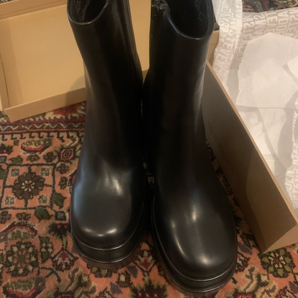 Steve Madden Cobra - Picture 6 of 8